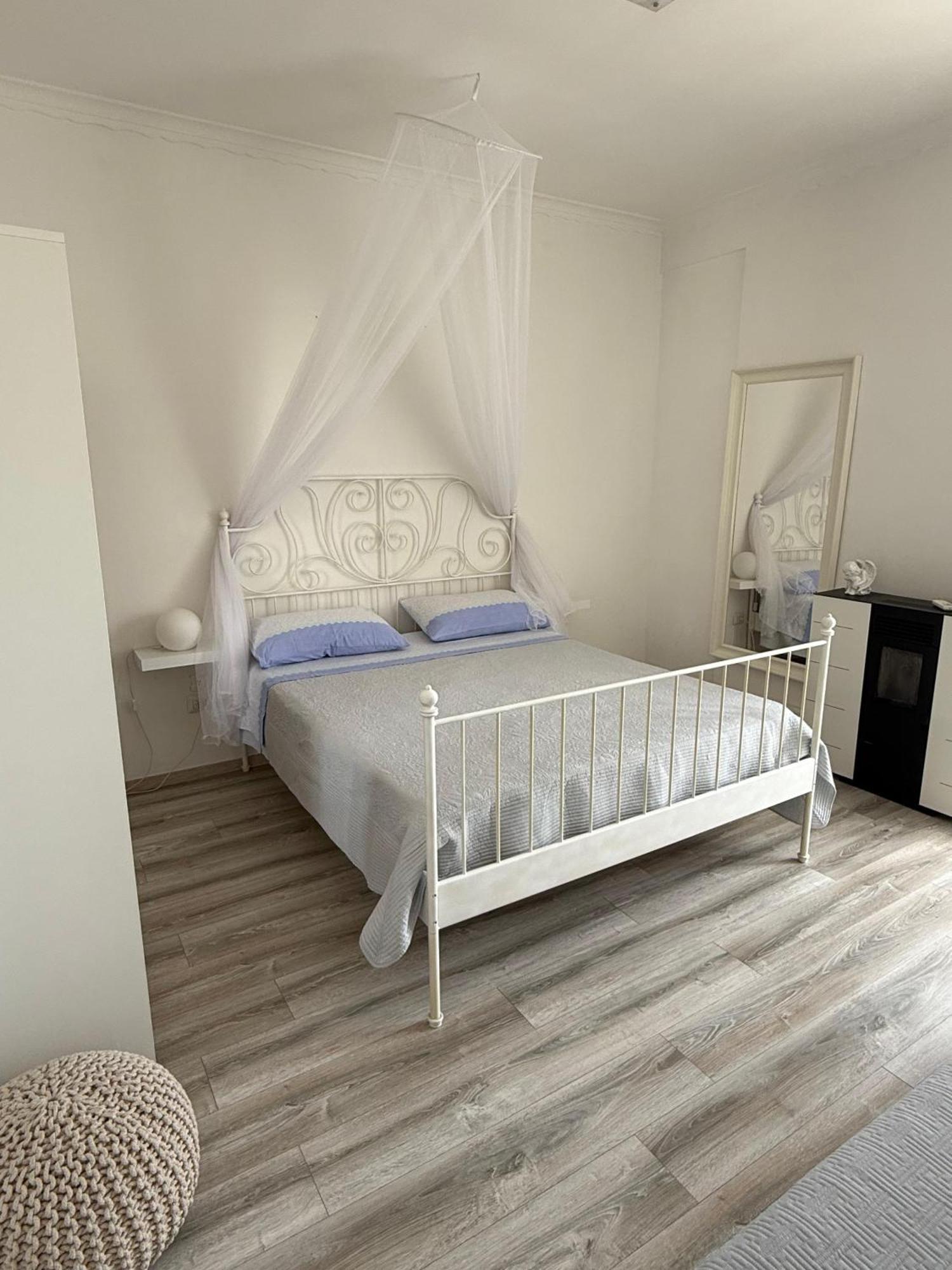 Panoramic Apartment Неаполь Экстерьер фото